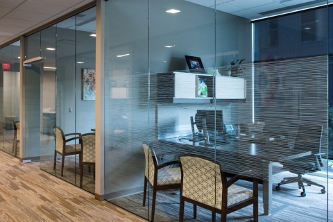 How Can Your Business Benefit From a Commercial Lease Downtown